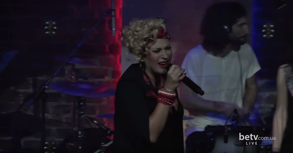 Olga Neka – Stop my monies. Live Show “Клуб Благородных Певиц”