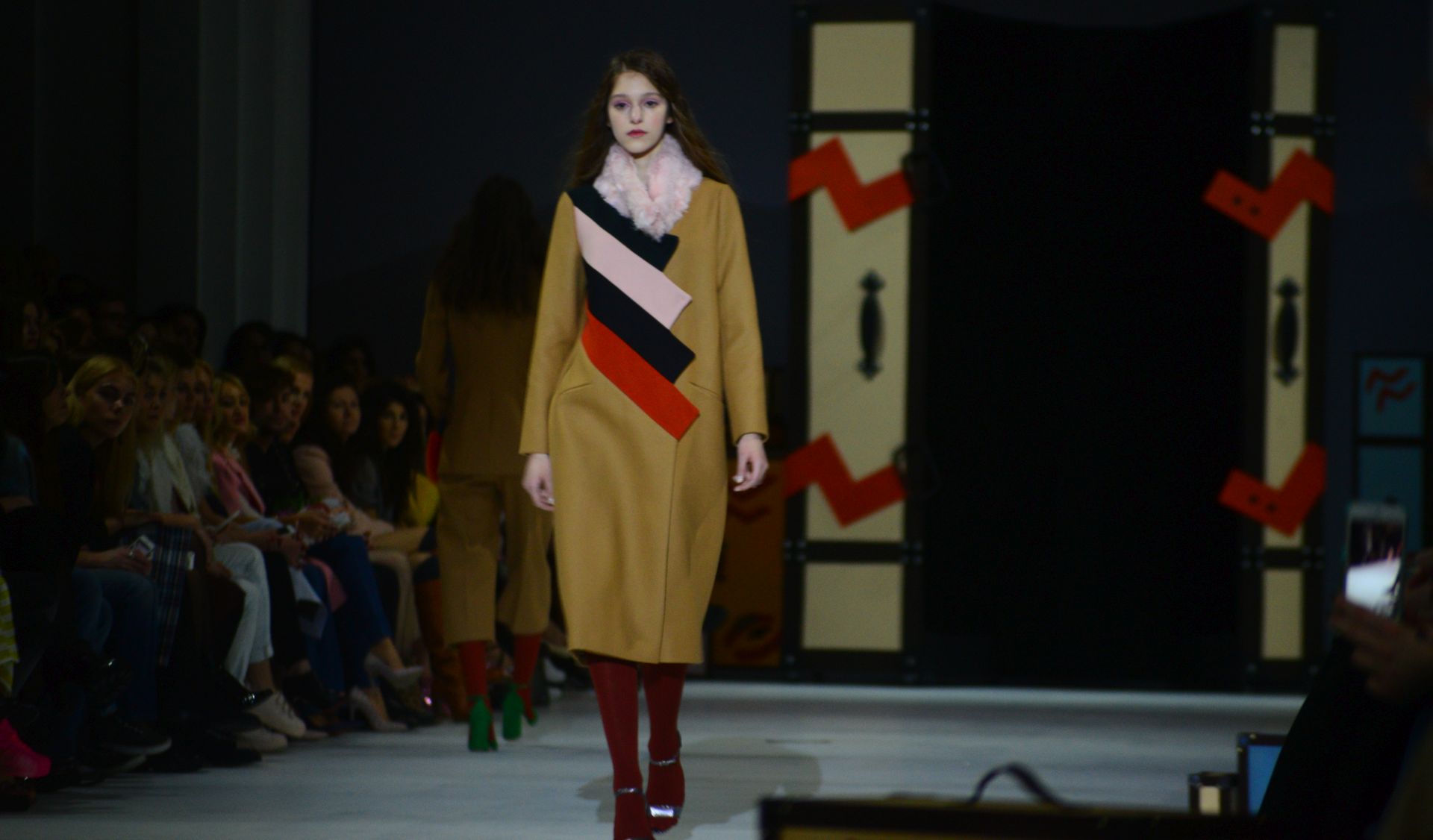 The COAT by Katya SILCHENKO. Показ коллекции AW2016-2017 на 38 Ukrainian Fashion Week