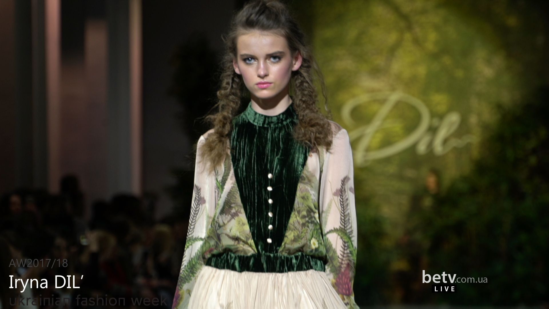 Iryna Dil. Показ коллекции AW 2017-18 на 40 Ukrainian Fashion Week