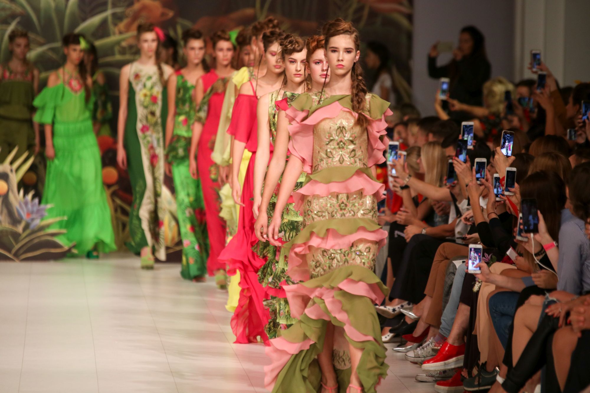 Iryna DIL’. Показ коллекции SS18 на 41 Ukrainian Fashion Week