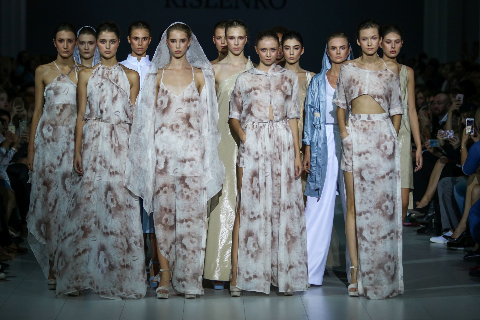 Ludmila KISLENKO. Показ коллекции SS18 на 41 Ukrainian Fashion Week