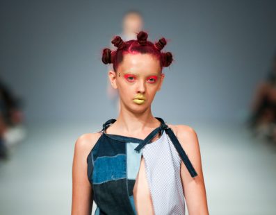 Sistan Varvara. Показ коллекции SS18 на 41 Ukrainian Fashion Week