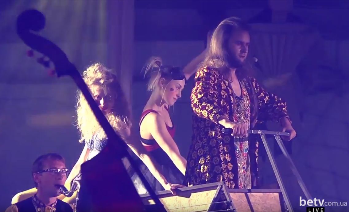 Babylon: opera-circus